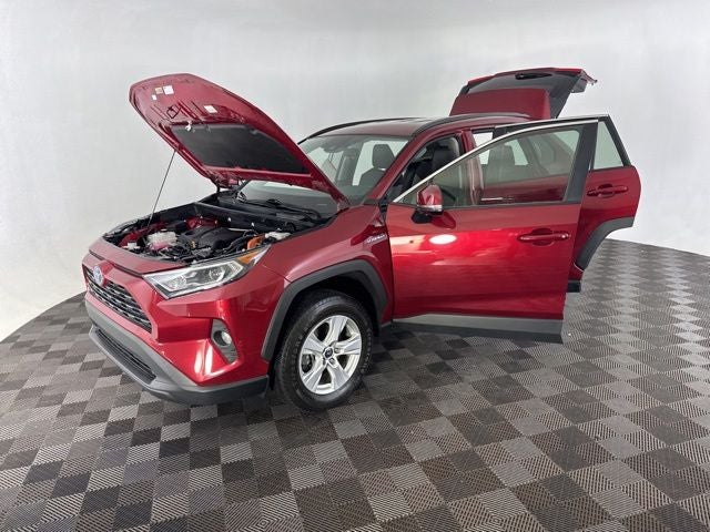 2021 Toyota RAV4 Hybrid XLE