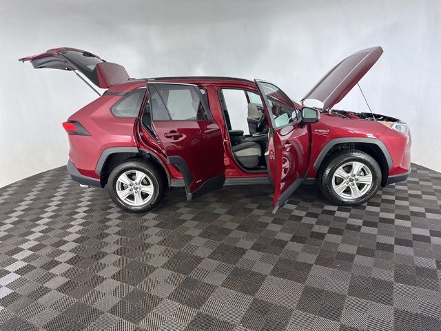 2021 Toyota RAV4 Hybrid XLE