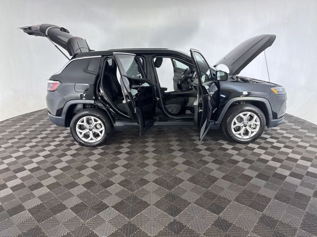 2025 Jeep Compass Sport