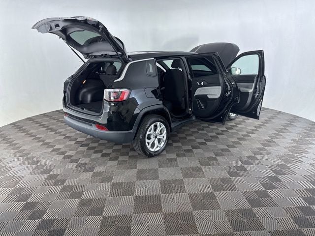2025 Jeep Compass Sport