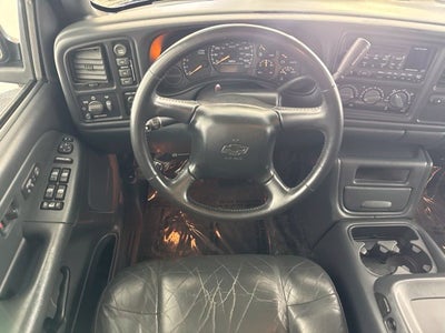 2002 Chevrolet Avalanche 1500 Base