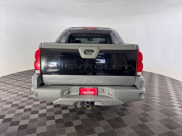 2002 Chevrolet Avalanche 1500 Base