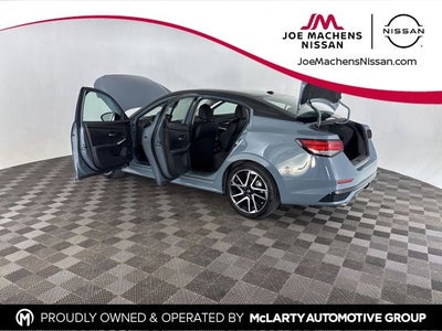 2025 Nissan Sentra SR