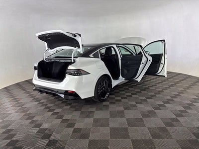 2027 Nissan Sentra SR
