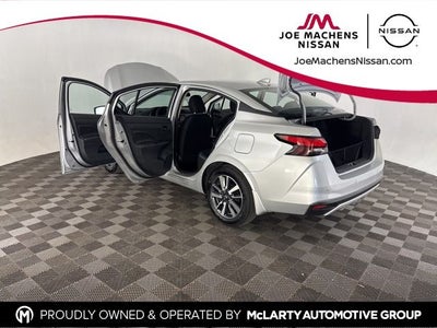2025 Nissan Versa 1.6 SV
