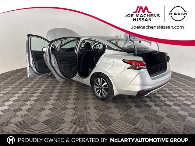 2025 Nissan Versa 1.6 SV