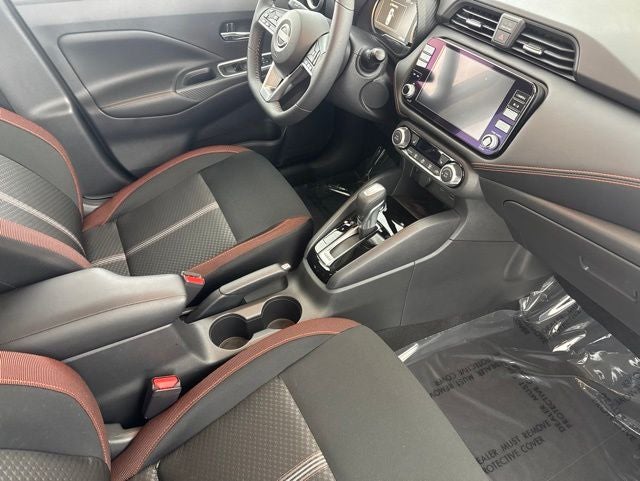 2025 Nissan Versa 1.6 SR
