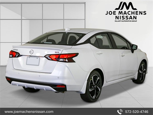 2025 Nissan Versa 1.6 SR