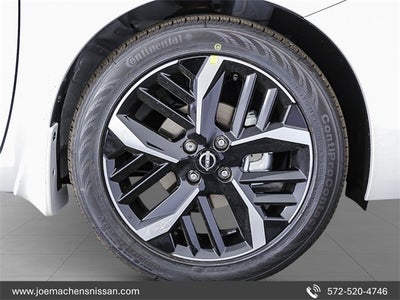 2025 Nissan Versa 1.6 SR