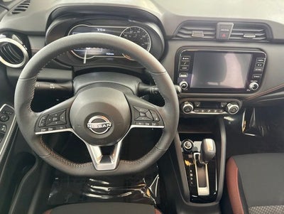 2025 Nissan Versa 1.6 SR