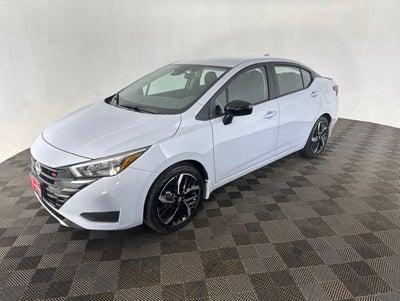 2025 Nissan Versa 1.6 SR