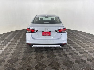 2025 Nissan Versa 1.6 SR