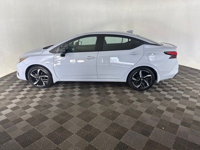 2025 Nissan Versa 1.6 SR