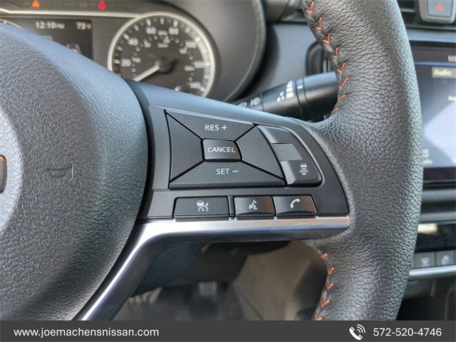 2025 Nissan Versa 1.6 SR