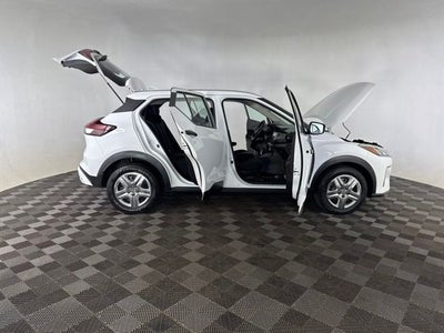 2023 Nissan Kicks S