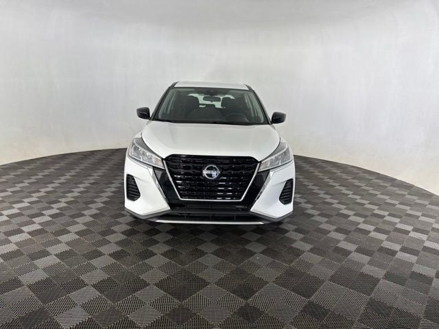 2023 Nissan Kicks S