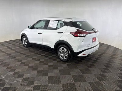 2023 Nissan Kicks S