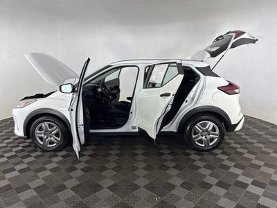 2023 Nissan Kicks S