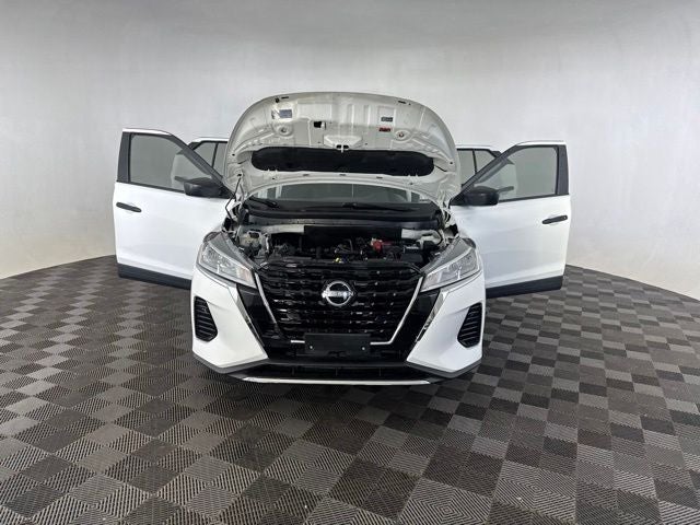 2023 Nissan Kicks S