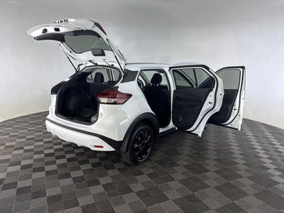 2023 Nissan Kicks S