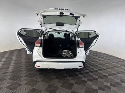 2023 Nissan Kicks S
