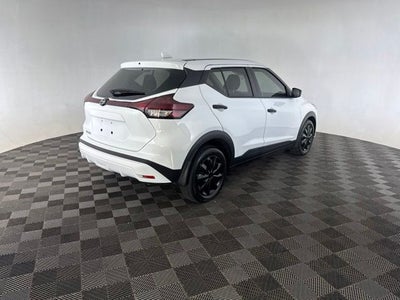 2023 Nissan Kicks S