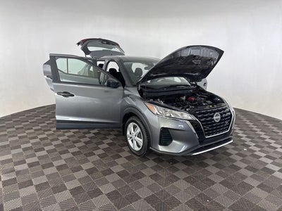 2024 Nissan Kicks S