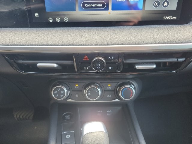 2027 Nissan Kicks S