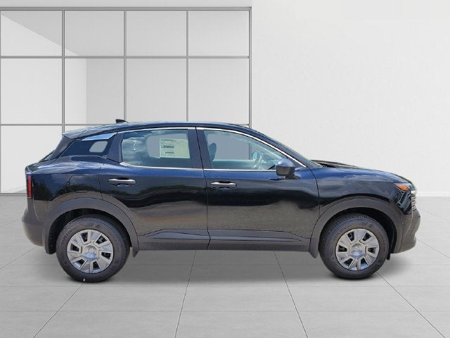 2027 Nissan Kicks S