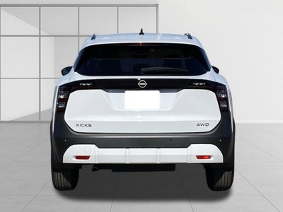 2027 Nissan Kicks SV SV