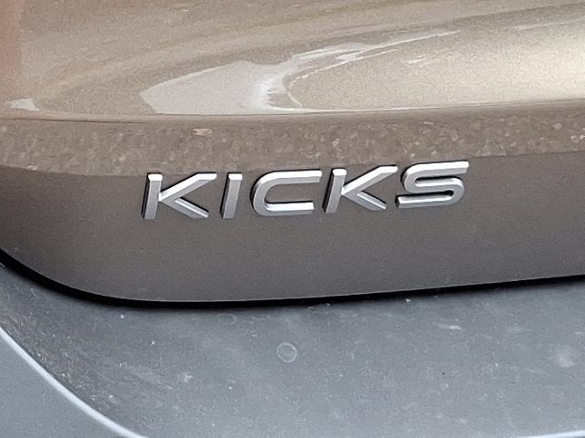 2027 Nissan Kicks SV