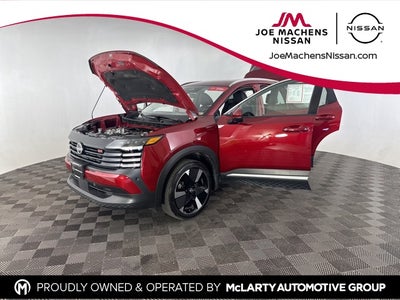 2025 Nissan Kicks SR