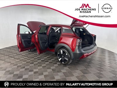 2025 Nissan Kicks SR