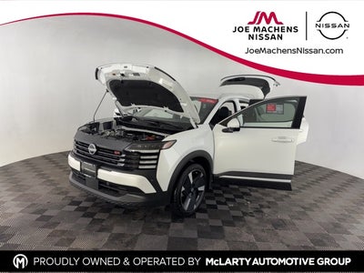 2025 Nissan Kicks SR