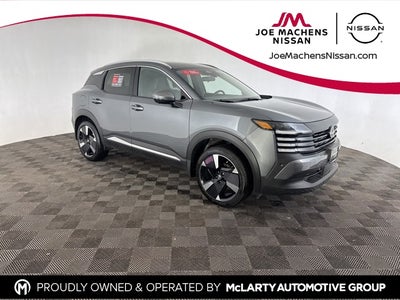 2025 Nissan Kicks SR