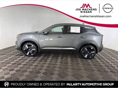 2025 Nissan Kicks SR