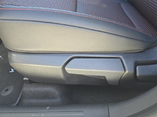 2027 Nissan Kicks SR