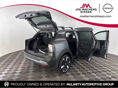 2025 Nissan Kicks SR