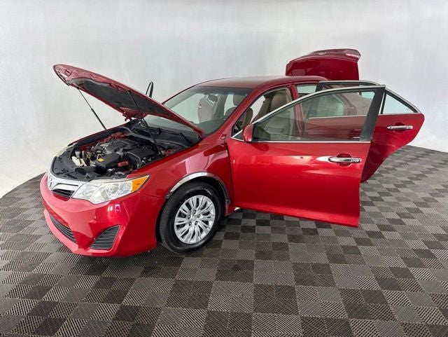 2013 Toyota Camry LE