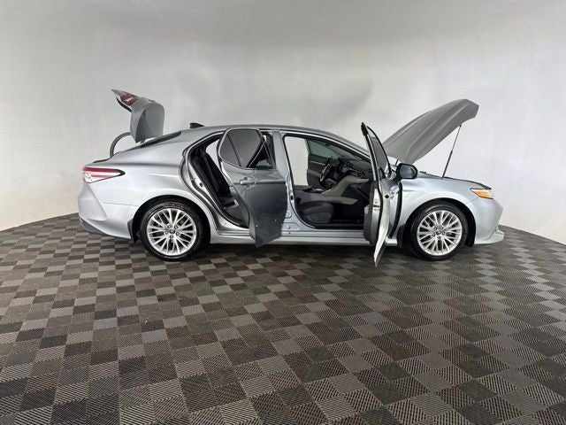 2020 Toyota Camry XLE