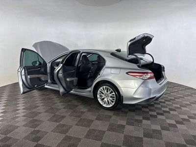 2020 Toyota Camry XLE