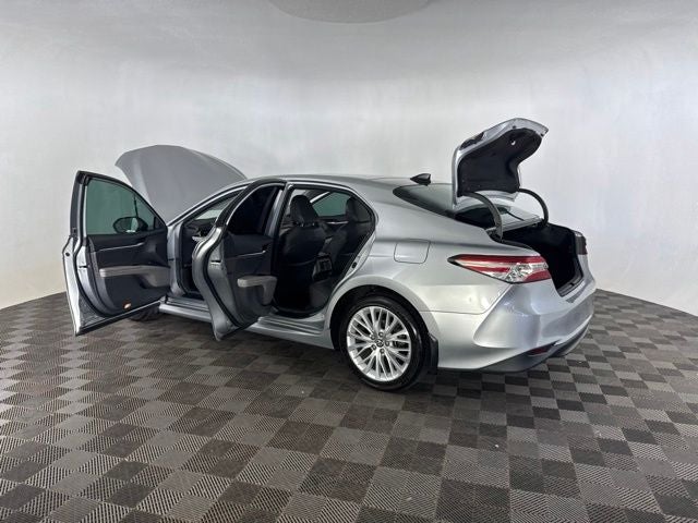 2020 Toyota Camry XLE