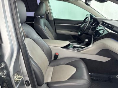 2020 Toyota Camry XLE