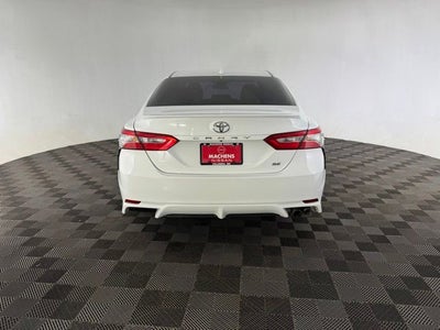2020 Toyota Camry SE