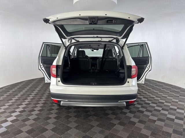 2022 Honda Pilot Touring 7 Passenger