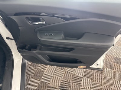 2022 Honda Pilot Touring 7 Passenger