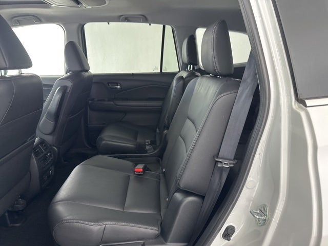 2022 Honda Pilot Touring 7 Passenger