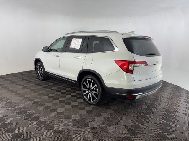 2022 Honda Pilot Touring 7 Passenger