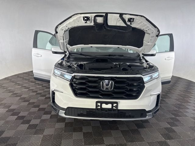 2023 Honda Pilot EX-L 8 Passenger
