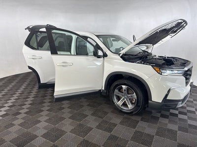 2023 Honda Pilot EX-L 8 Passenger